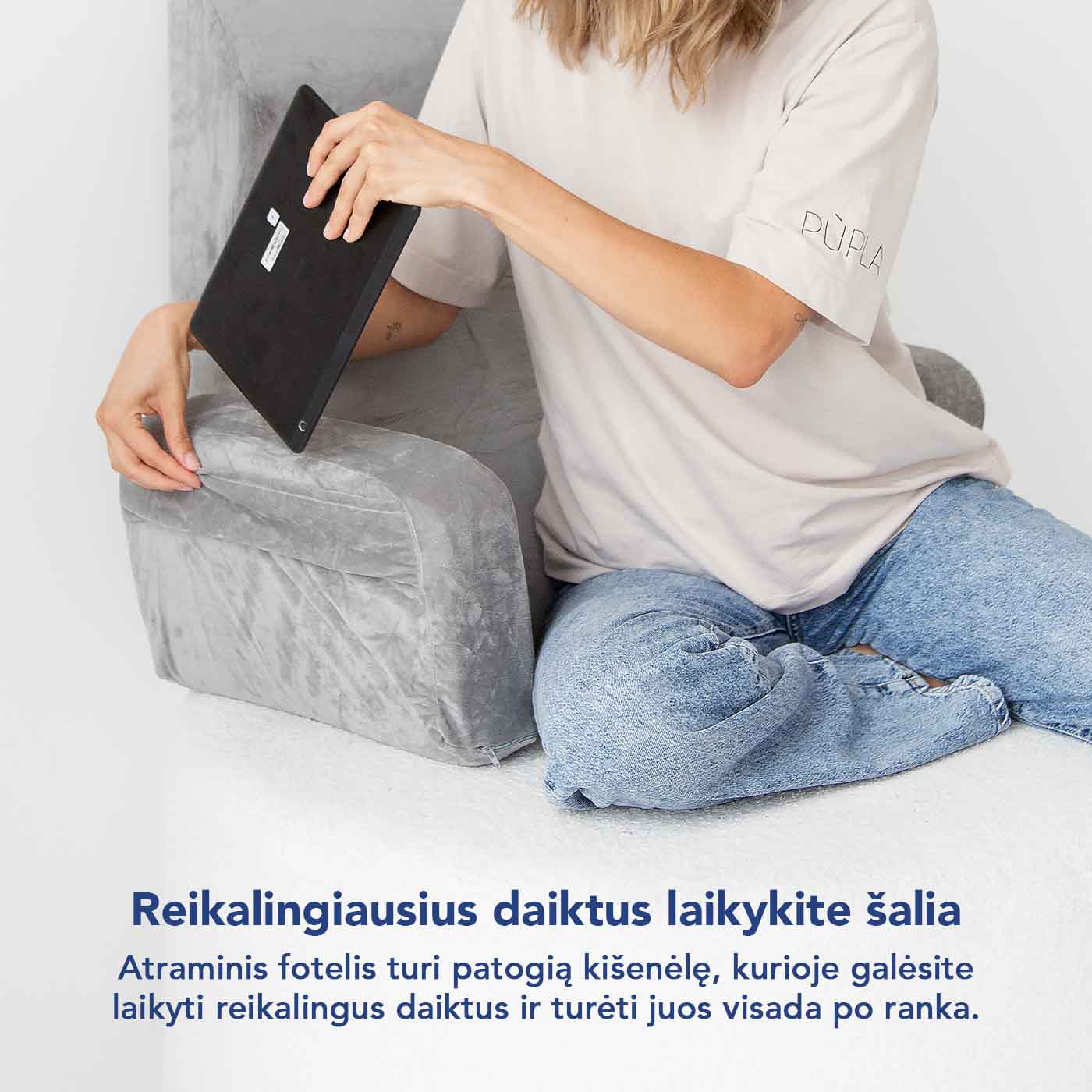 Atraminis fotelis ir pagalvė